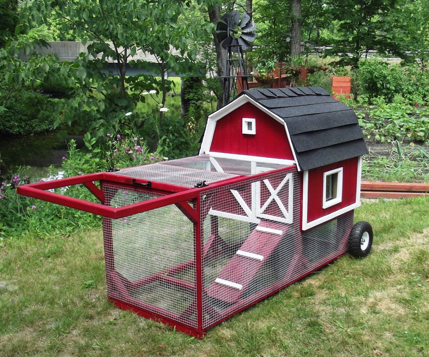 The Little Red Barn Chicken Tractor By Bkeee Backyard Chickens